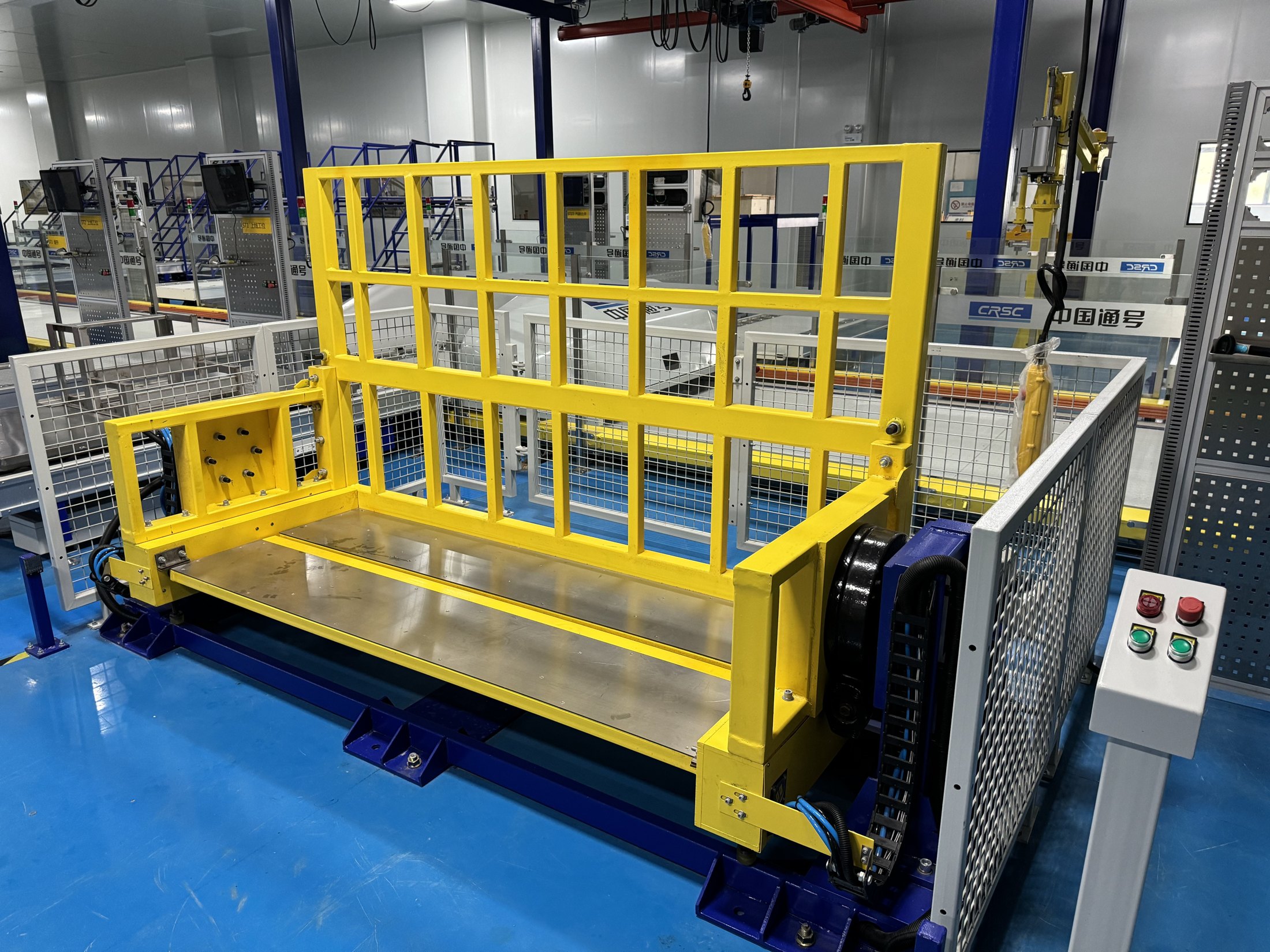 Gas tank bushing vertical box flipping machine